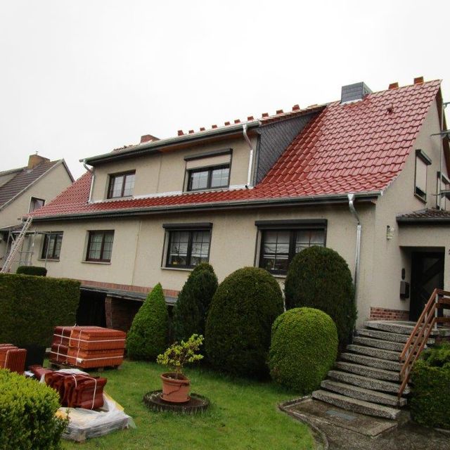 Einfamilienhaus mit neuem Dach